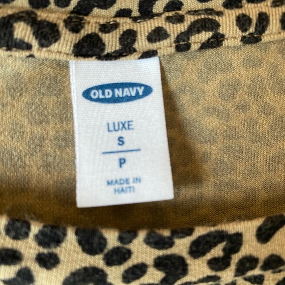 Leopard Tee - Picture 2 of 2